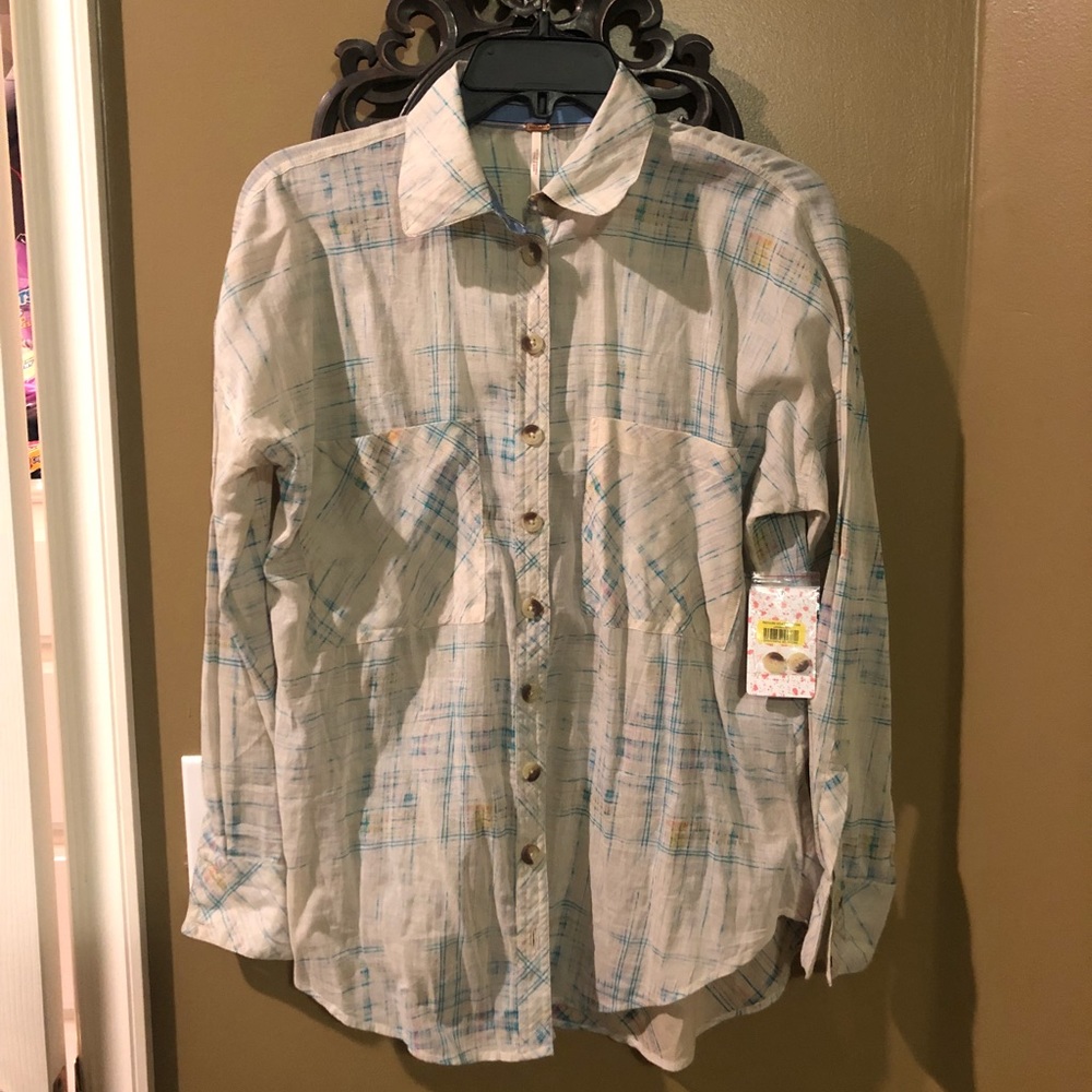 Free people button up shirt size xs